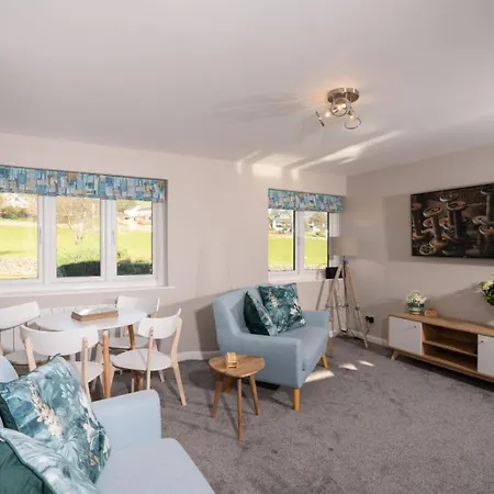 شقة Tranquil 2-bedroom In Charming Staveley كندال